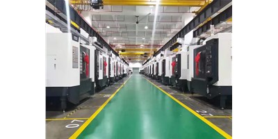 mg冰球突破精机：立式与卧式加工中心的区别